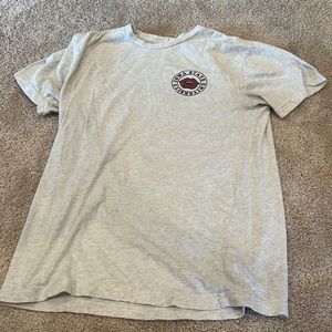 Size medium heather gray graphic T-shirt.